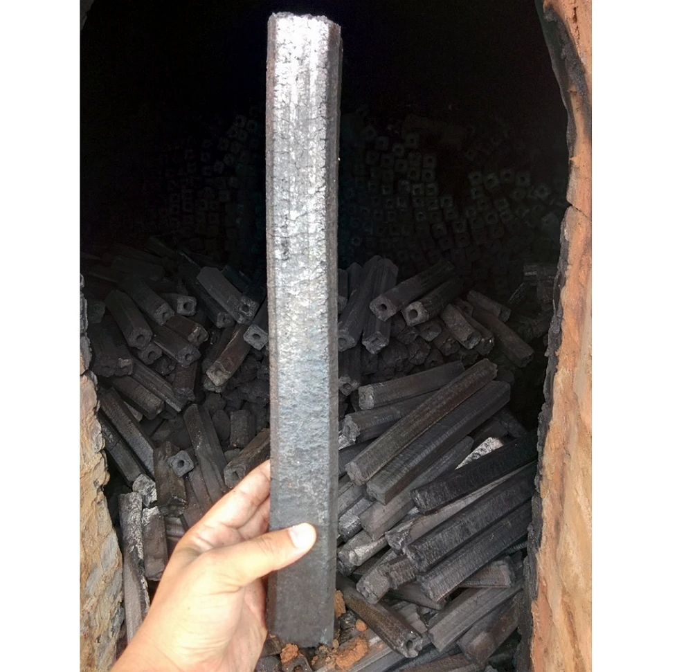 Горячее горение квадратные опилки древесный уголь брикетный хватает на 5-7 часов из Вьетнама