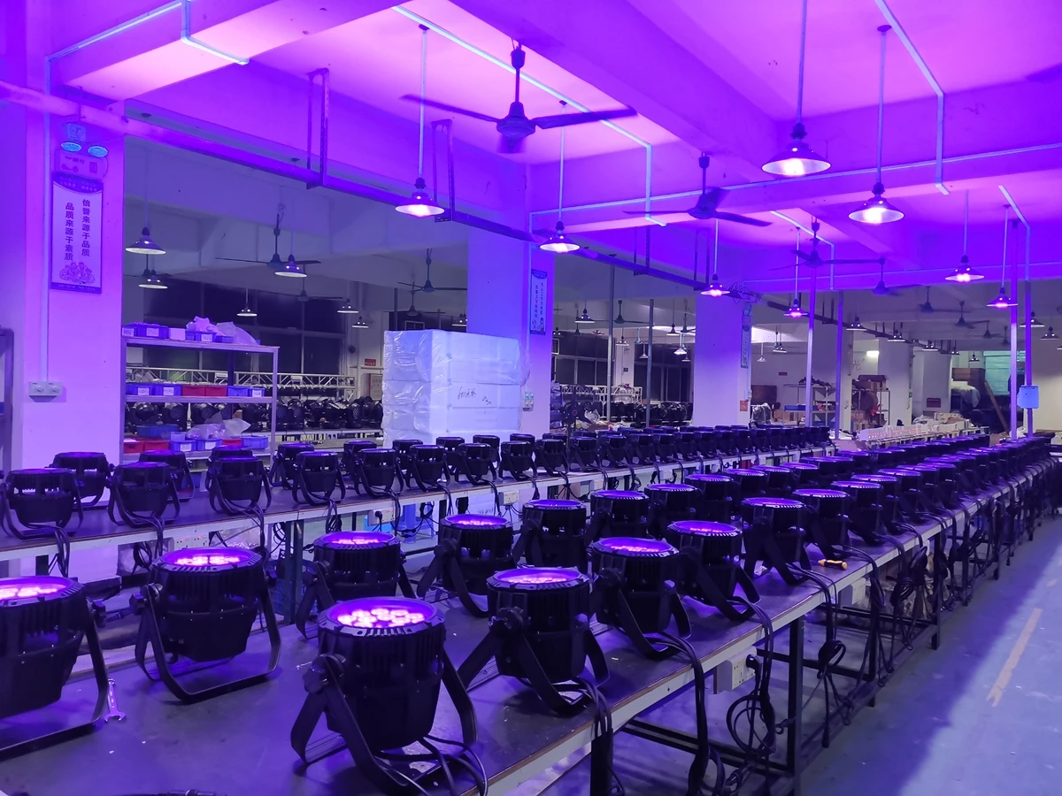 18x18w outdoor par09