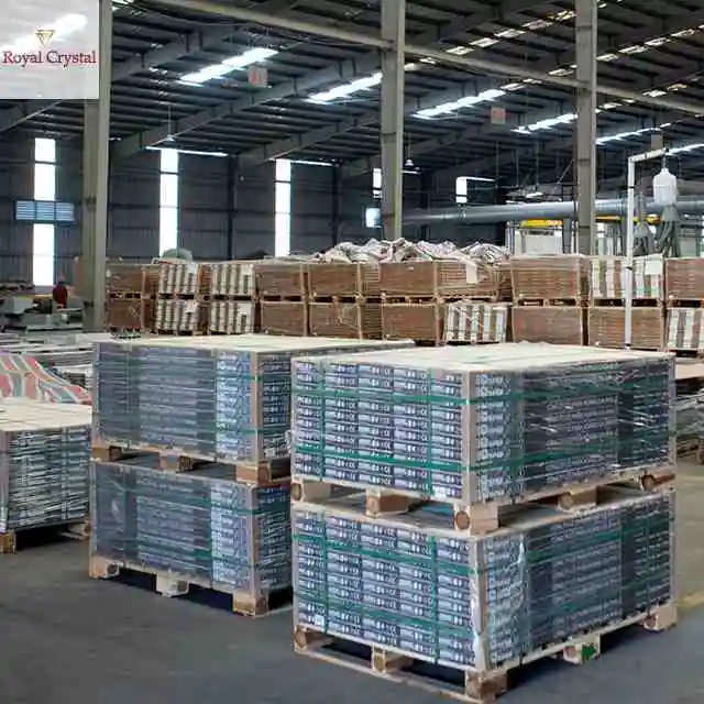 Vietnam Waterproof Stone Core Hybrid New Pattern Vietnam Factory Best Price in SPC Click Lock System Parquet Floor Wood Printing