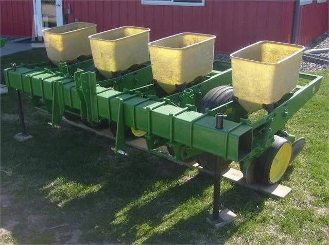 4 Row Corn Planters