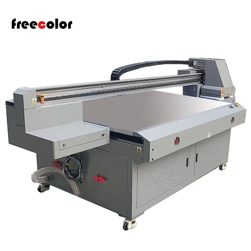 Высококачественный планшетный принтер Freecolor UV 1812 размером 180 см * 120 см с лаковой печатью