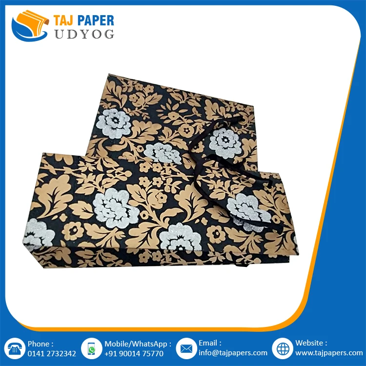 Customized Printed Ribbon Handle Paper Bags White Green Design Gift Use Eco Friendly Handmade Decorative Flower Paper Bag Gift