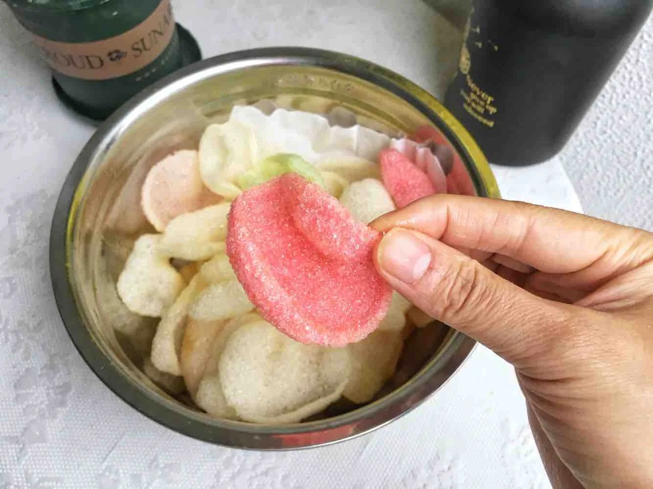 Factory wholesale From Vietnam Crispy Prawn Crackers Snacks Chips Different Tastes Shrimp Chips