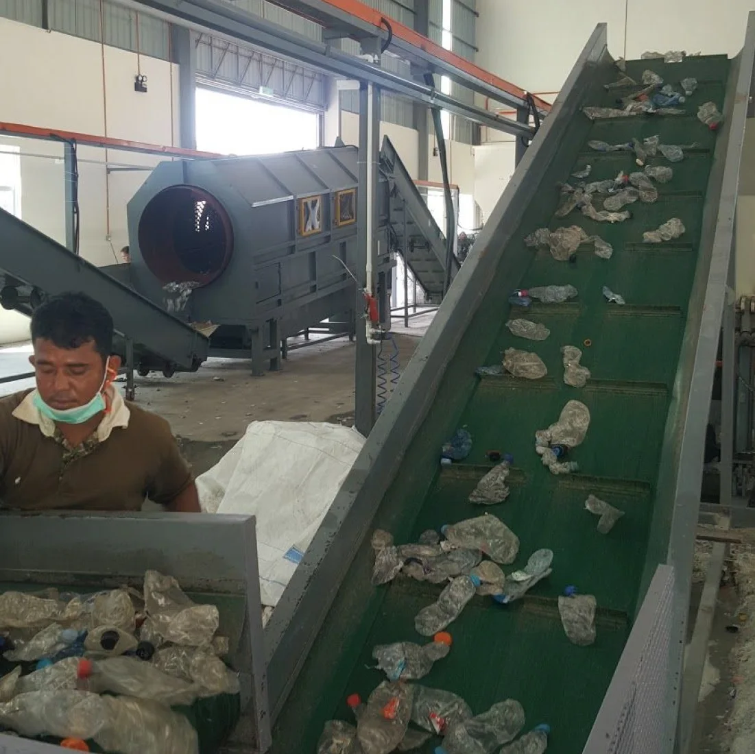 Plastic Raw Material PET Granules Recycled Polyethylene Terephthalate for Injection Molding