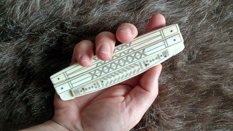 Most Selling bone comb in bulk and wholesale Handcrafted Natural antique bone Comb For Hair Growth Anti Dandruff made with bone