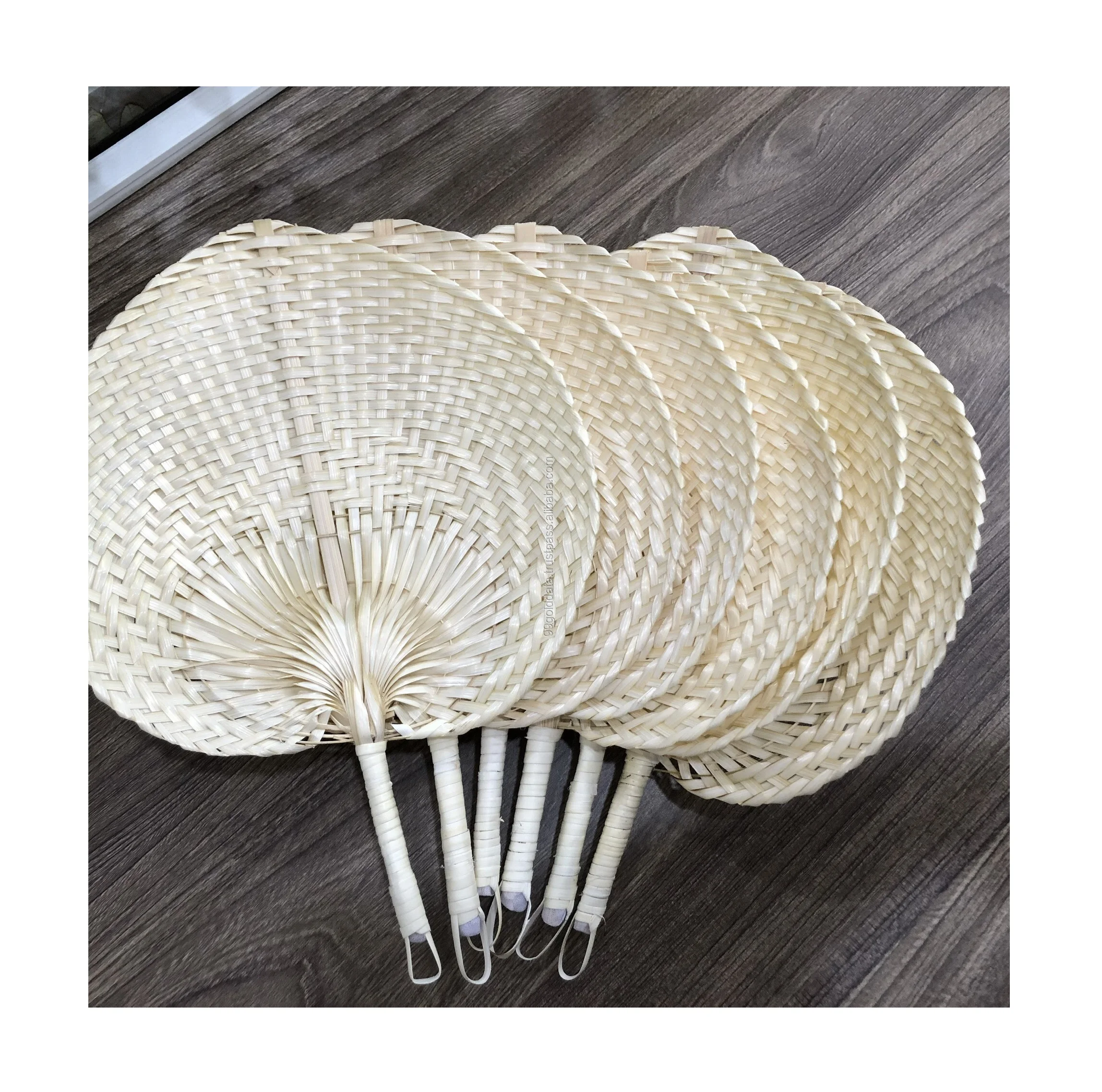  Бамбуковый ручной вентилятор/ручной вентилятор с пальмовым листом по лучшей цене и высокого качества из Вьетнама