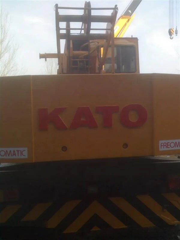 Japan brand Used KATO NK300E/NK400E/NK500E/NK1200E truck crane,30ton,35ton,45ton cranes for sale