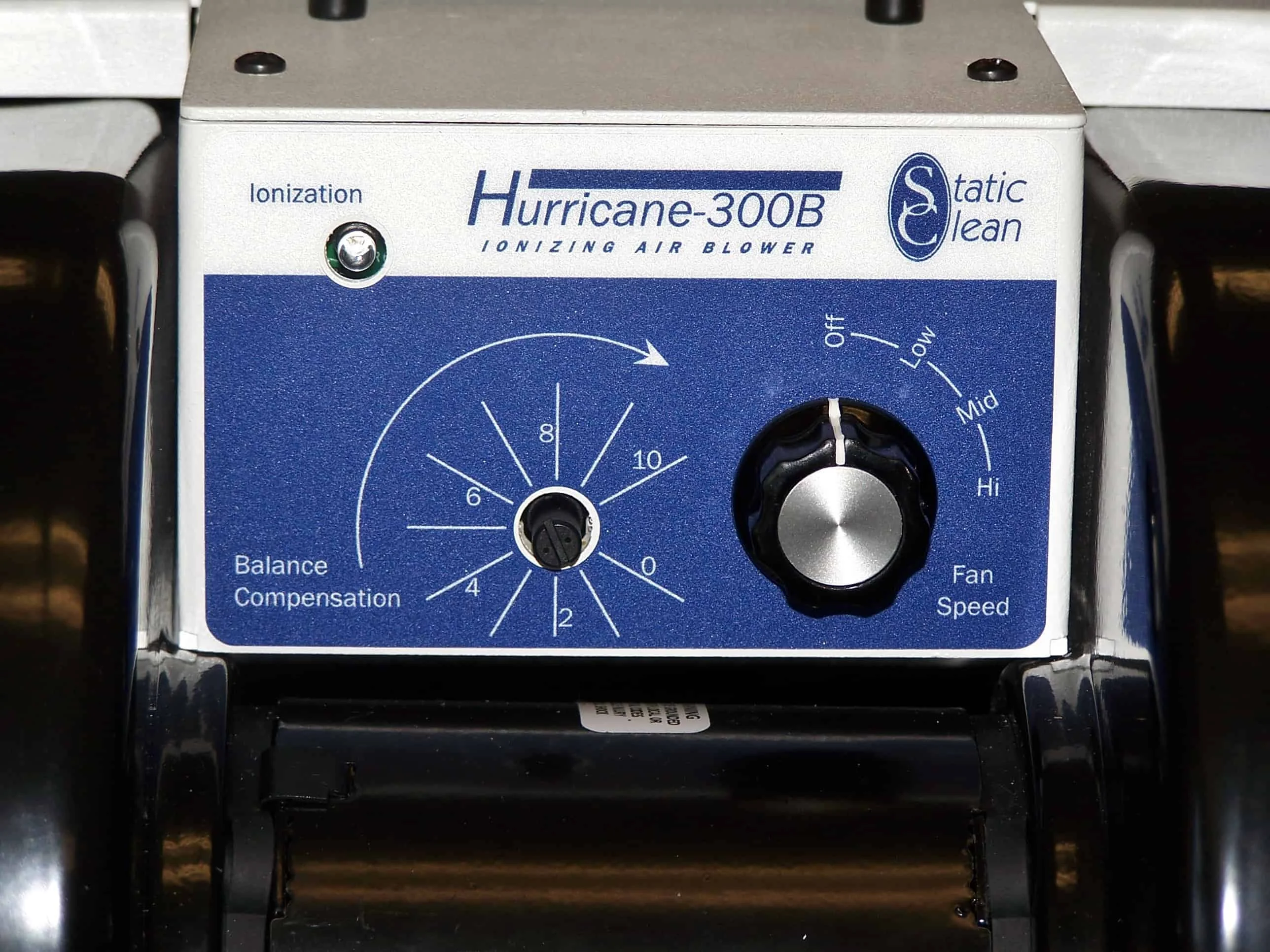 Hurricane 300B Balanced Ionizing Blower Static Control 230V