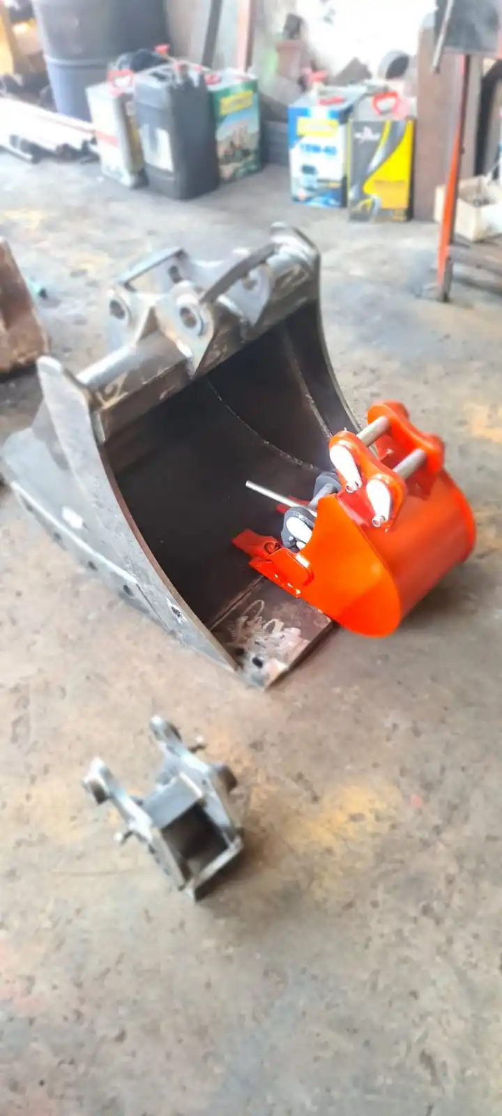 Mini Excavator Bucket 1Ton