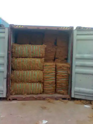 Лидер продаж сырье из кокосового волокна кокосовое волокно сделано во Вьетнаме высокое качество и