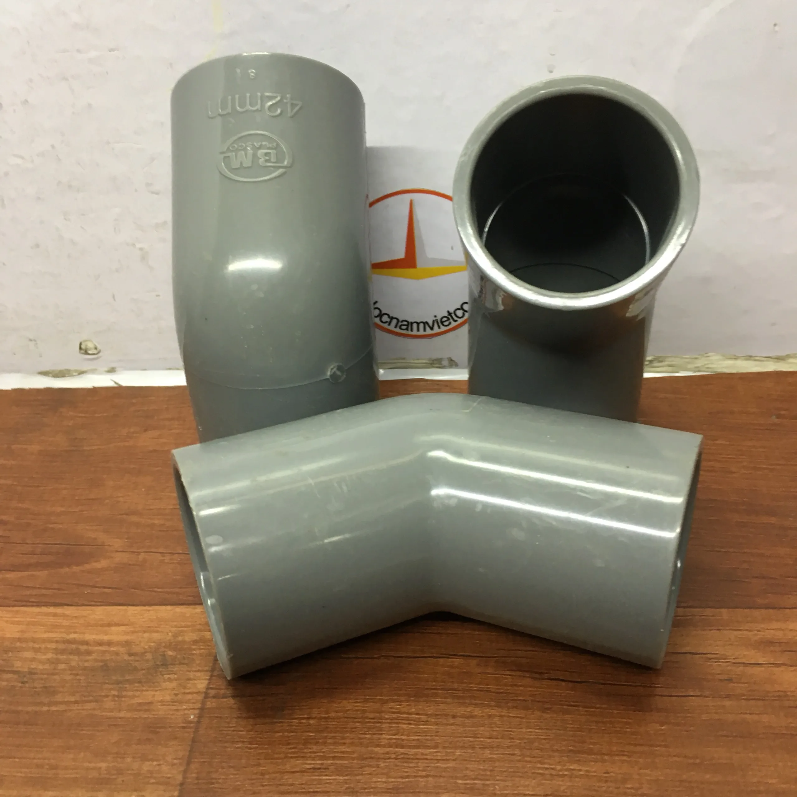 
45 o elbow PVC plastic fitting BM (1/2