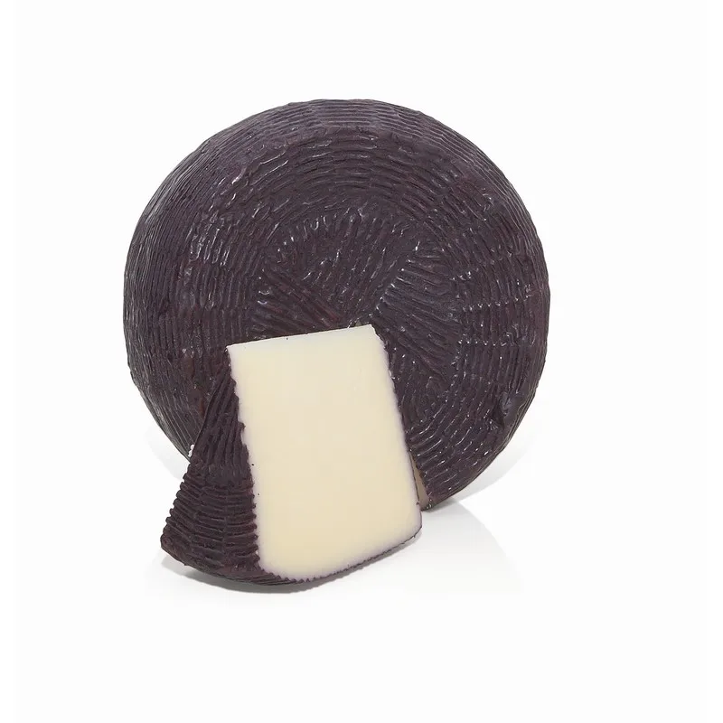 High Quality Italian VINELLO sheep milk fresh cheese with red wine 2kg Vacuum Pack ready for export
