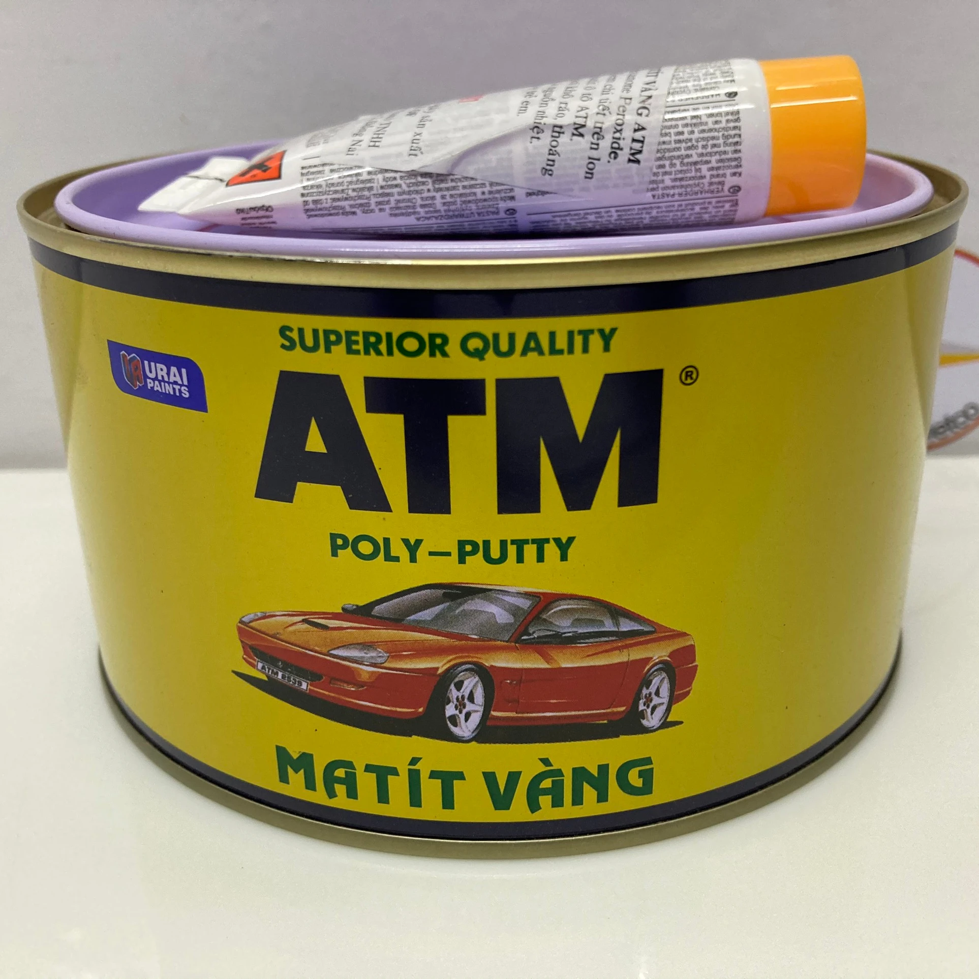 
Желтая 100% полиэфирная смола и отвердитель «ATM» для дерева, металла 