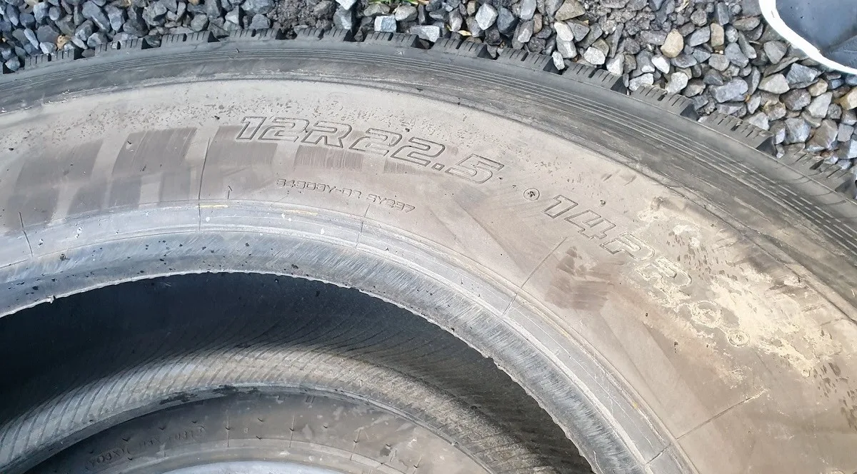 Высококачественные автомобильные запчасти YOKOHAMA MIX шины премиум-класса Аксессуары для автомобилей и легких грузовиков