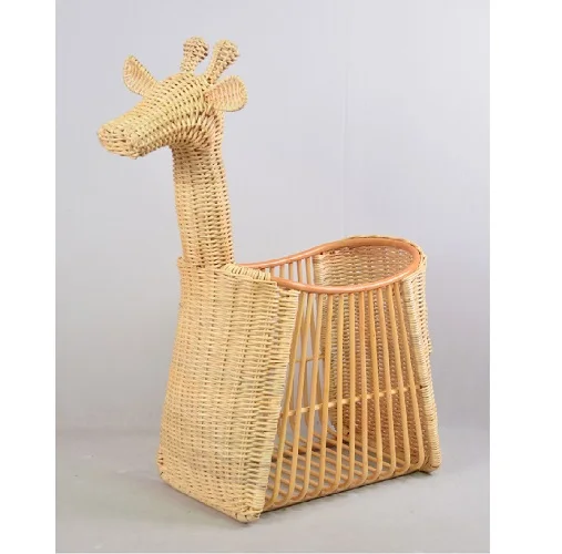 
Unique and Minimalist Natural Rattan Customized Size and Color Giraffe Shaped Magazine Basket for Kids Room 