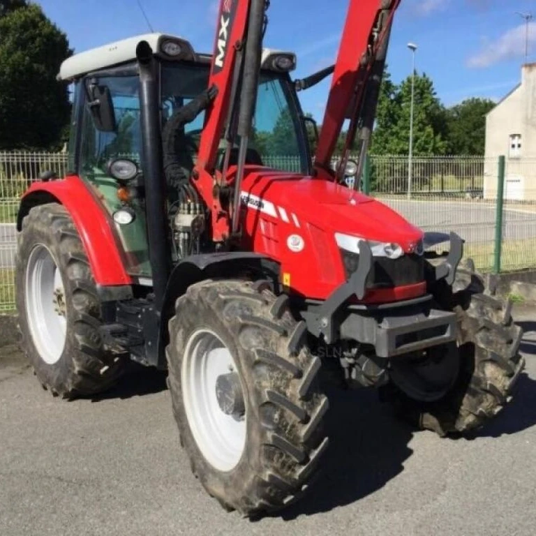 NEW/Fairly Used farm  Masseys Fergusons Farm Tractors