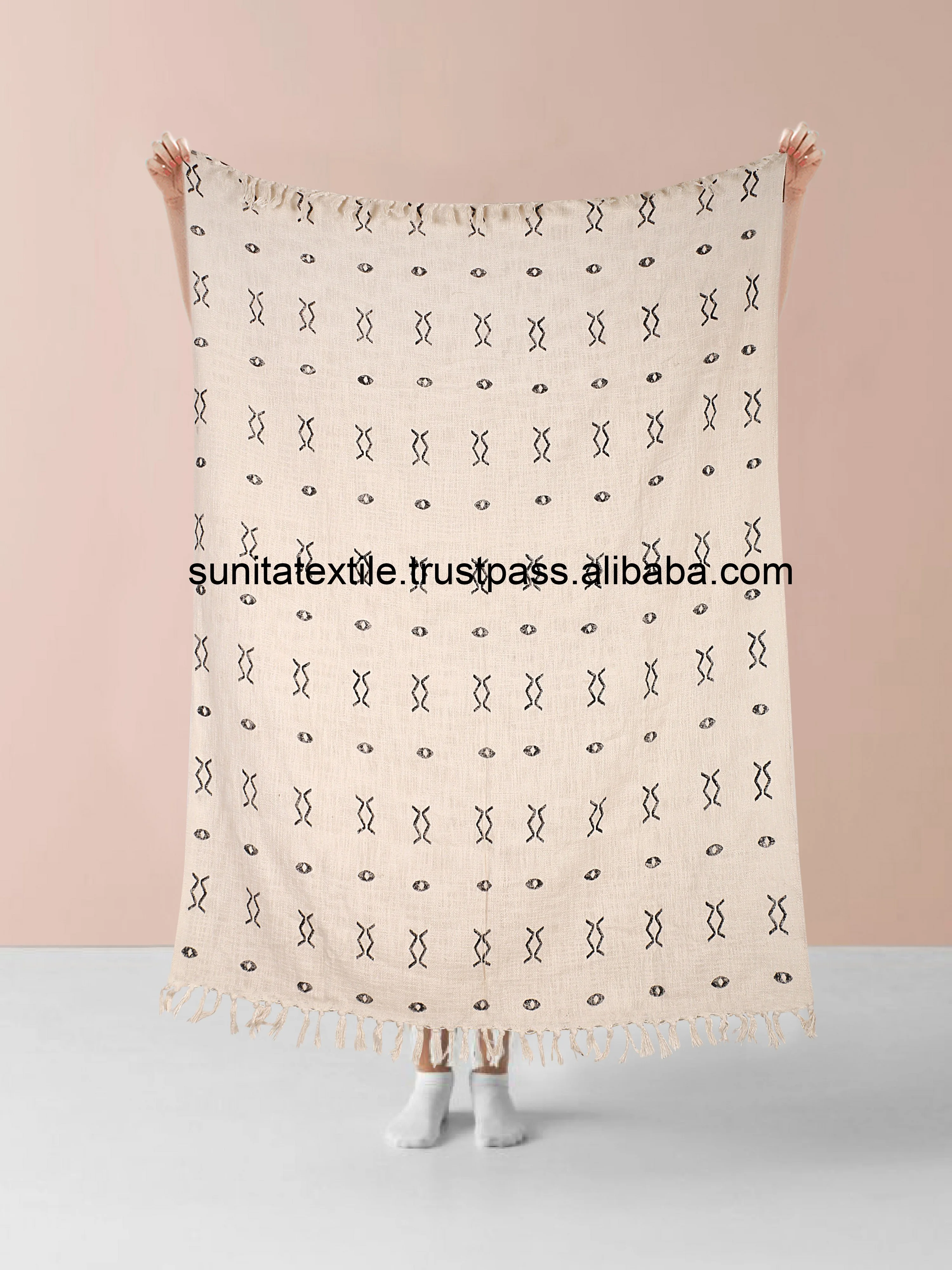 Factory Price Indian Handmade 100% Organic Cotton Hand Block Printed Mud Cloth Beige Throw Bedding Bedspread Gift Woven Blanket