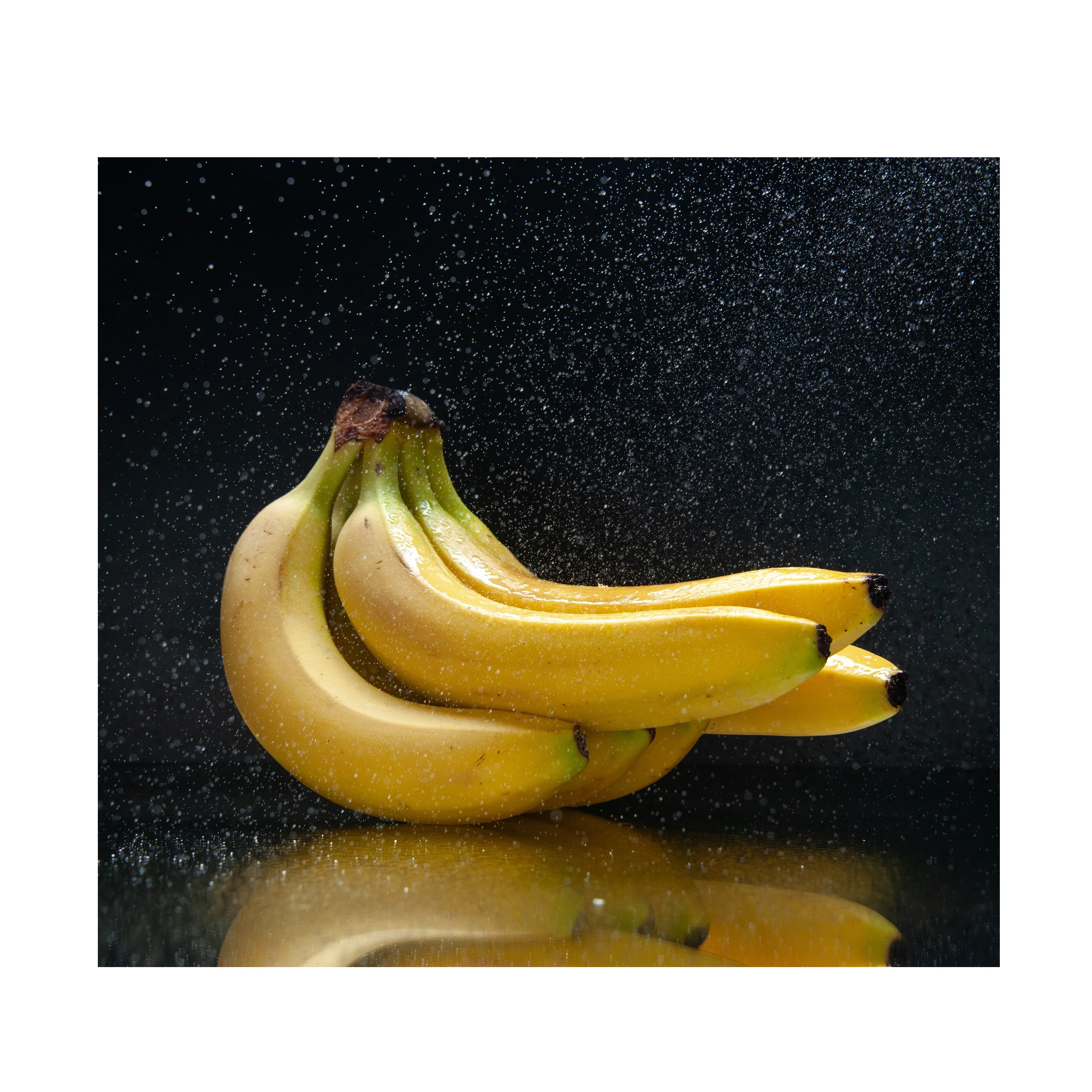 Health Support Clean Fresh Fruit Building Muscles Cavendish Sweet Providing Full Nutrition Organic Green Ripe Banana