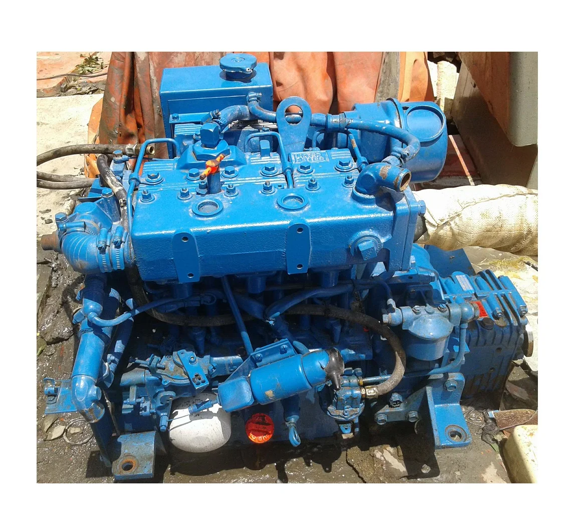 Marine diesel inboard motor Lister Petter LPW3 Lifeboat Engine for sale Made in England Fresh water cooling 3 cylinders engine