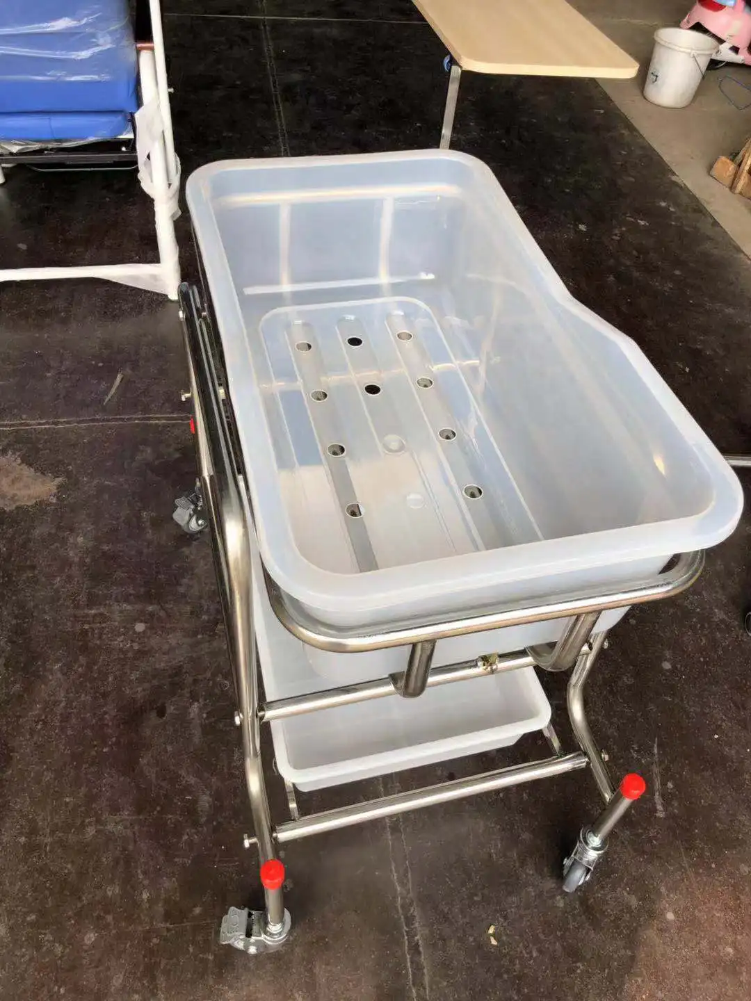 baby cot  kids hospital bed  with color  paint