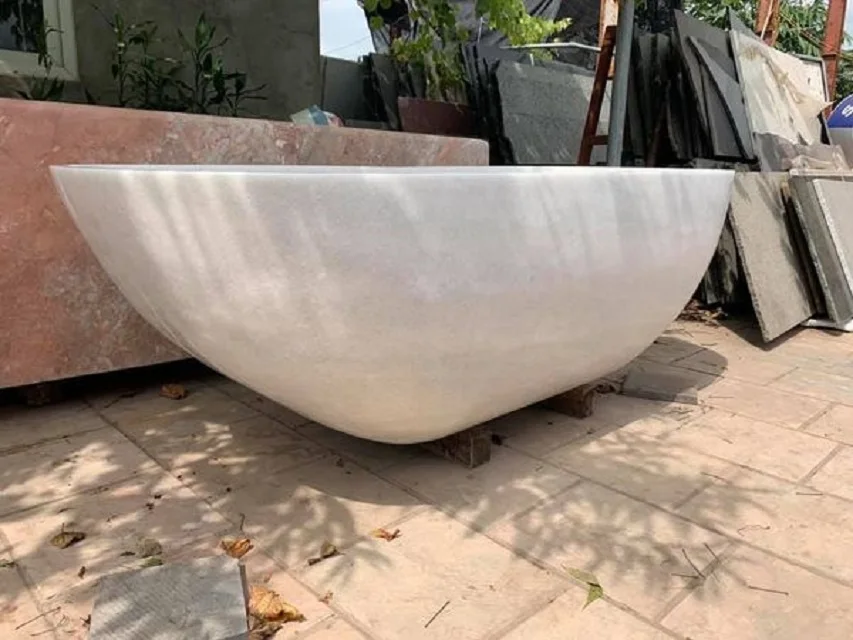  Ванна из натурального камня длина 1 7-1 8 м 5 лет гарантии