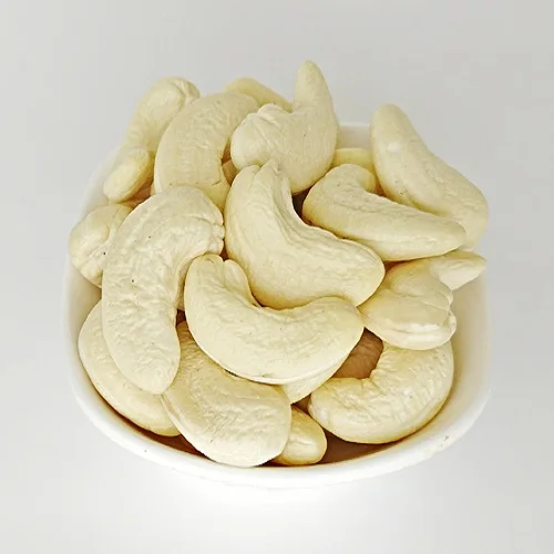 Wholesale Vietnamese High Quality Raw Cashew Nuts With Best Price And All Size Raw Cashew Nuts W180 W240 W320 W450 Cashew Nut