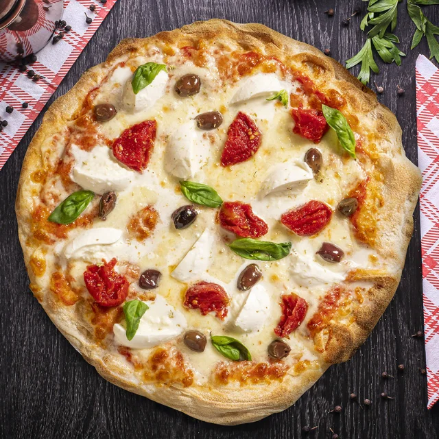 Made in Italy 25 cm readymade frozen Pinsa Romana pizza for restaurants, hotels and horeca business