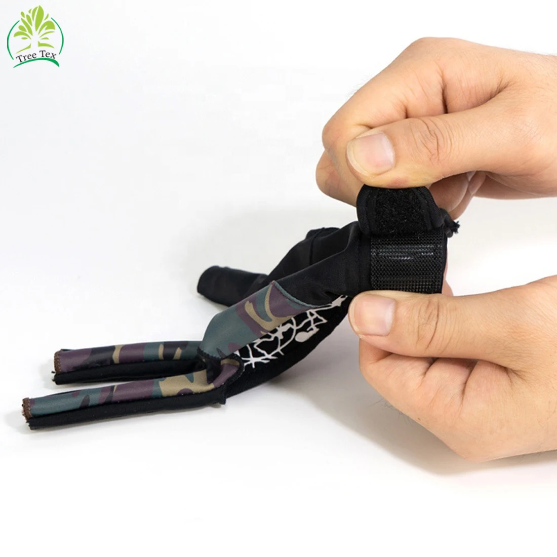 Factory Washable Billiards Shooter Snooker Glove Left Hand Open 3 Finger Pool Cue Glove For Men Woman