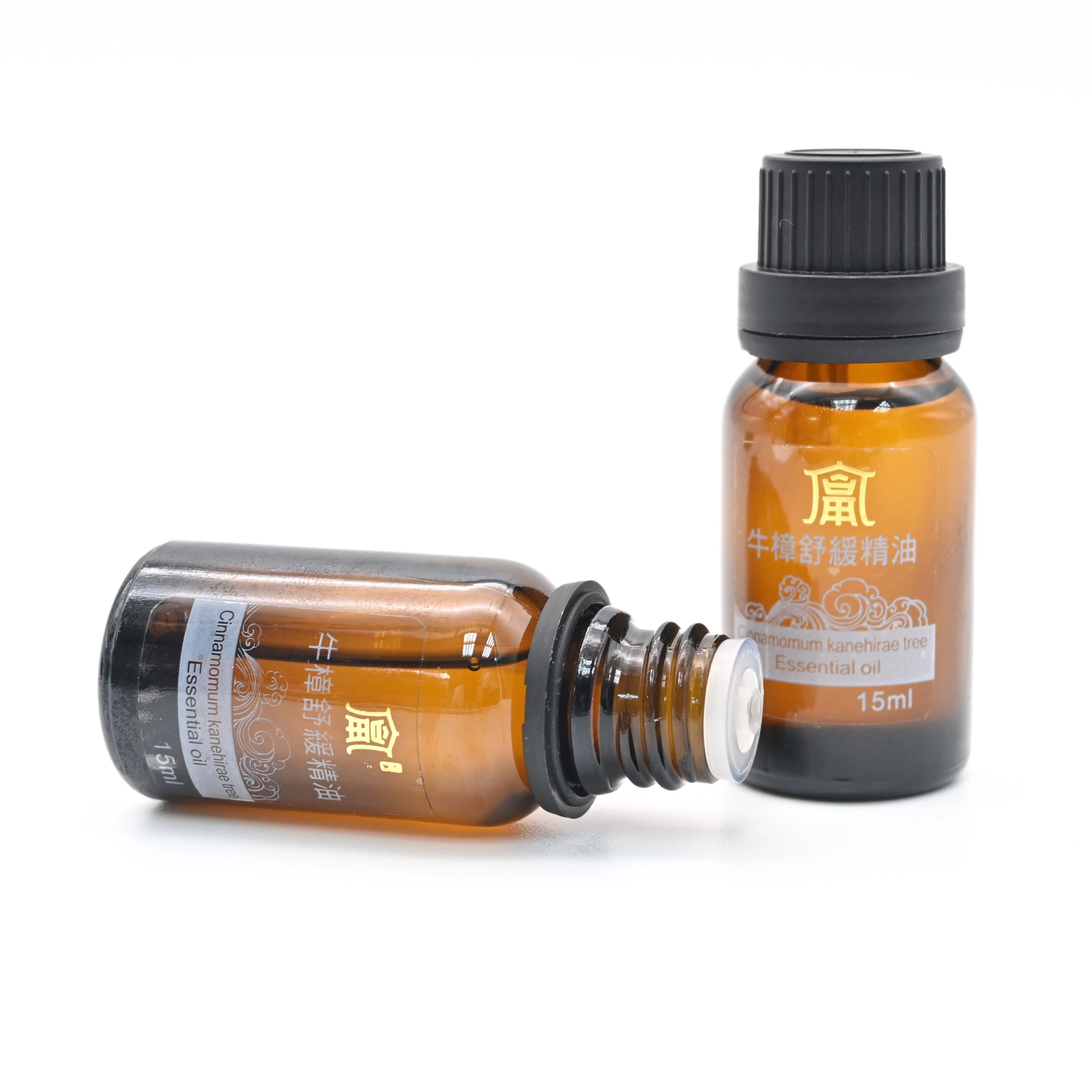 Stout camphor tree Essential Oil Make Relieve Stress And Improve Spirit