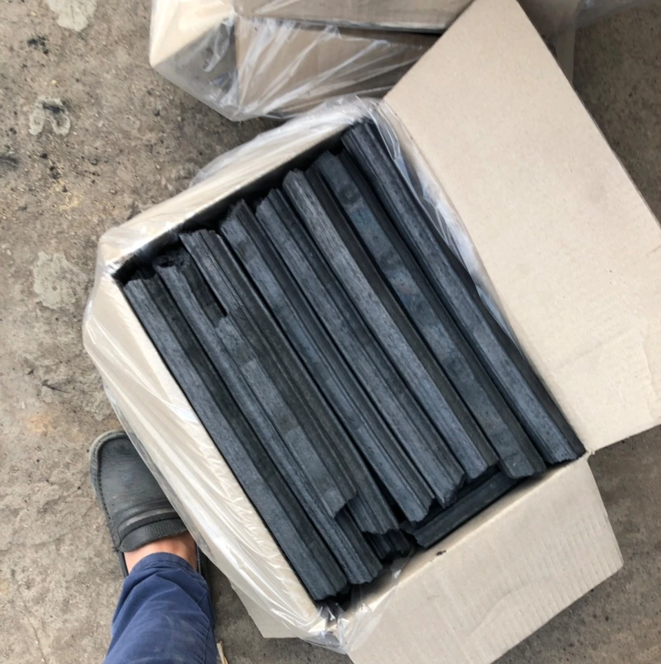 BBQ Coconut Shell Hardwood Sawdust Charcoal Briquette 100 % Prices Factories