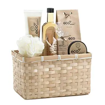 Eco Wholesale Home Bath Kitchen Storage Wicker Basket Baby For Woman Vietnam Bathroom Gift Set Spa Rectangular Bamboo Basket