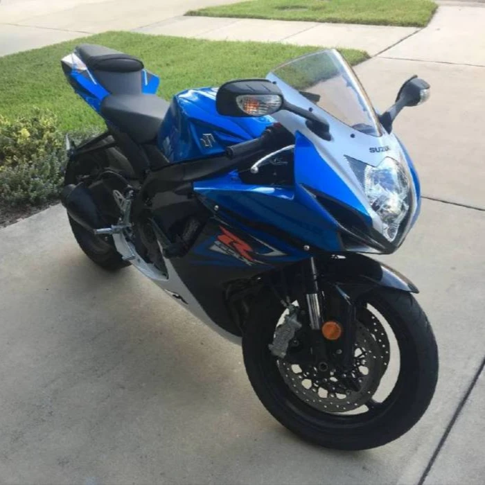 CHEAP AND FAIRLY USED sport Motorcycle FOR SALE