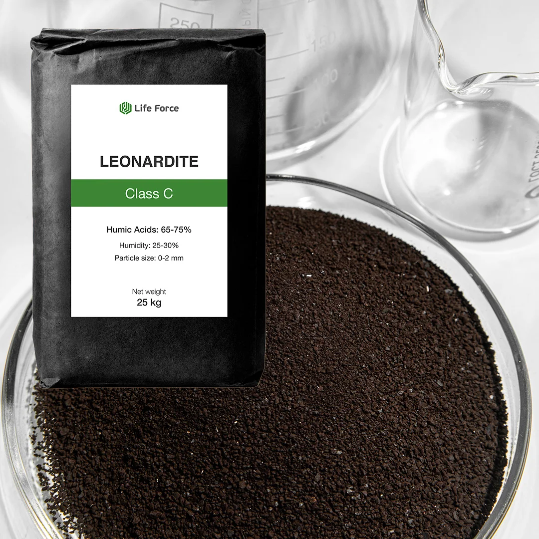 Humic Acid Powder Humic Acid Fertilizer Leonardite Class C Life Force SL 103/25 Natural Product From Siberia Agriculture Grade