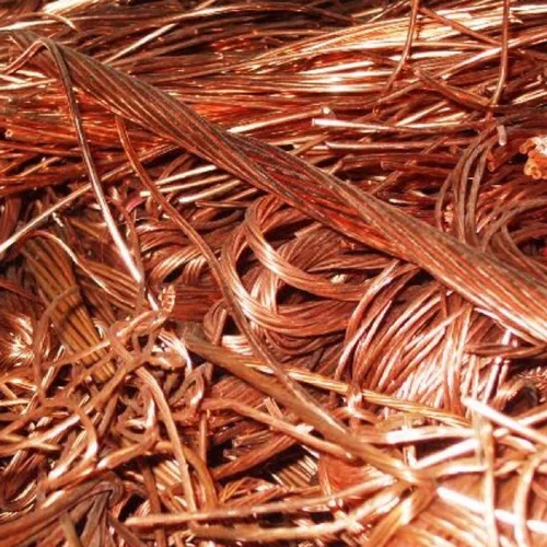 Мы продаем скребок меди высокой чистоты (99.9%) по лучшей цене...