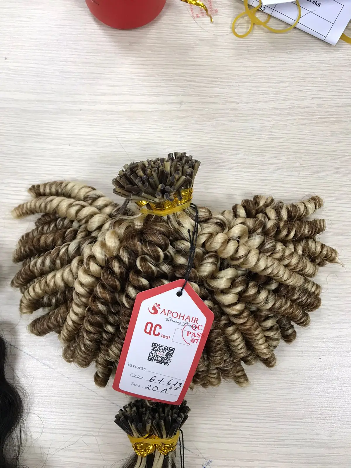 Vietnamese Human  Wavy Hair   Diffrent   Colors  I-Tip Keratin   Hair Extension