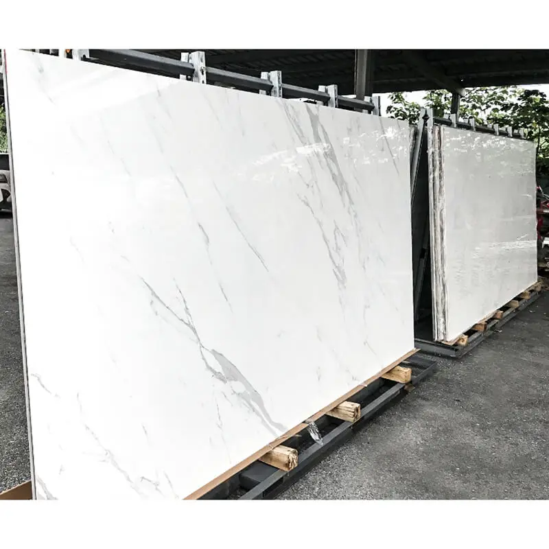  Фарфоровые плиты Calacatta 63x126 дюйма 12 мм из спеченного белого мрамора для кухонных шкафов дверей столешницы