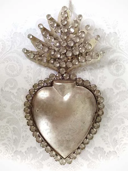Metal Milagro Heart , Metal Sacred Heart