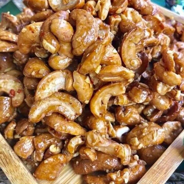 Hot Chili Roasted Cashew Nuts - Nutritious Flavored Cashew Nuts 99 Gold Data