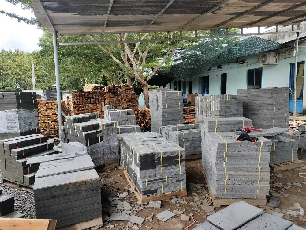 High quality ELA Stone Modern Postmodern Midcentury Villa Apartment Building Garden Picked Lava Cubic Stone from Vietnam