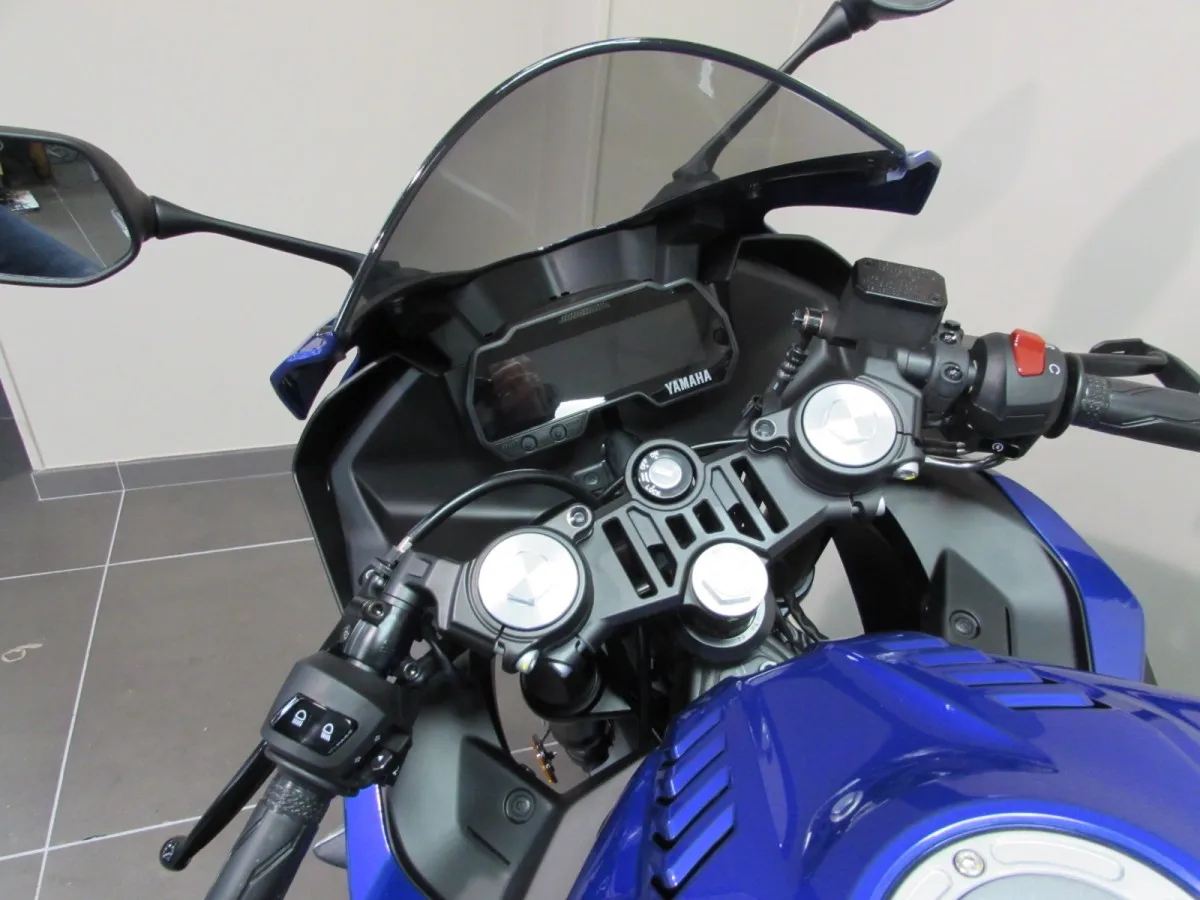 2021 YAMAHA YZF-R125 (6).jpg