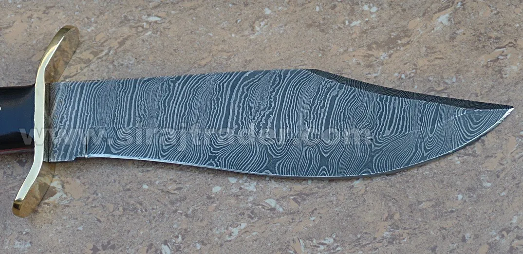 Рукоятка ножа из дамасской стали ручной работы