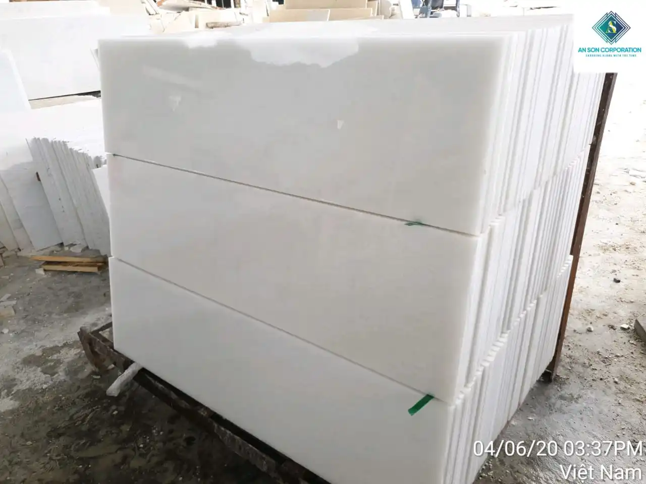 Stairs Marble House Pure White Marble for staircase step riser best quality cheap price from Vietnam factory