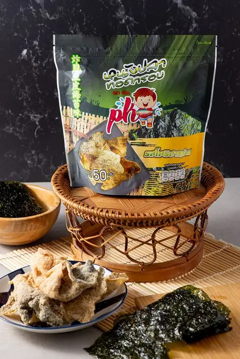 Thailand Premium Snack Seafood Crispy Chips Blended Nori Fried Fish Skin Seaweed Flavor by P.K. Brand