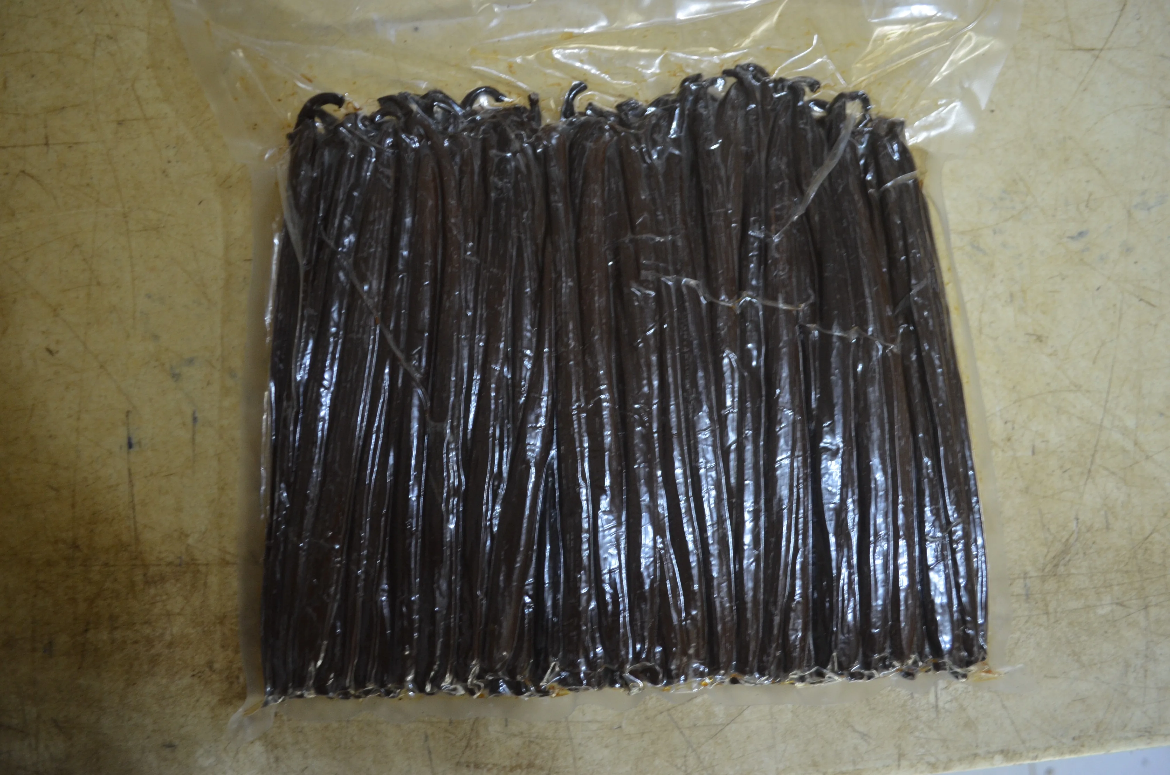 Dried Vanilla Beans at low rate available