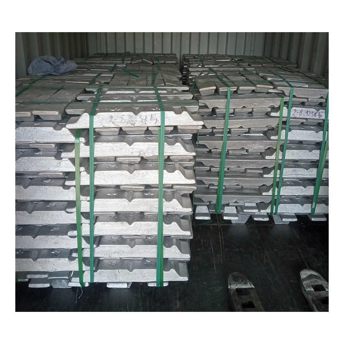  97 5% чистота 0.6% макс. Si 0.2% мг серебро 7-9 кг 3000 серии Алюминий 3003 слитки