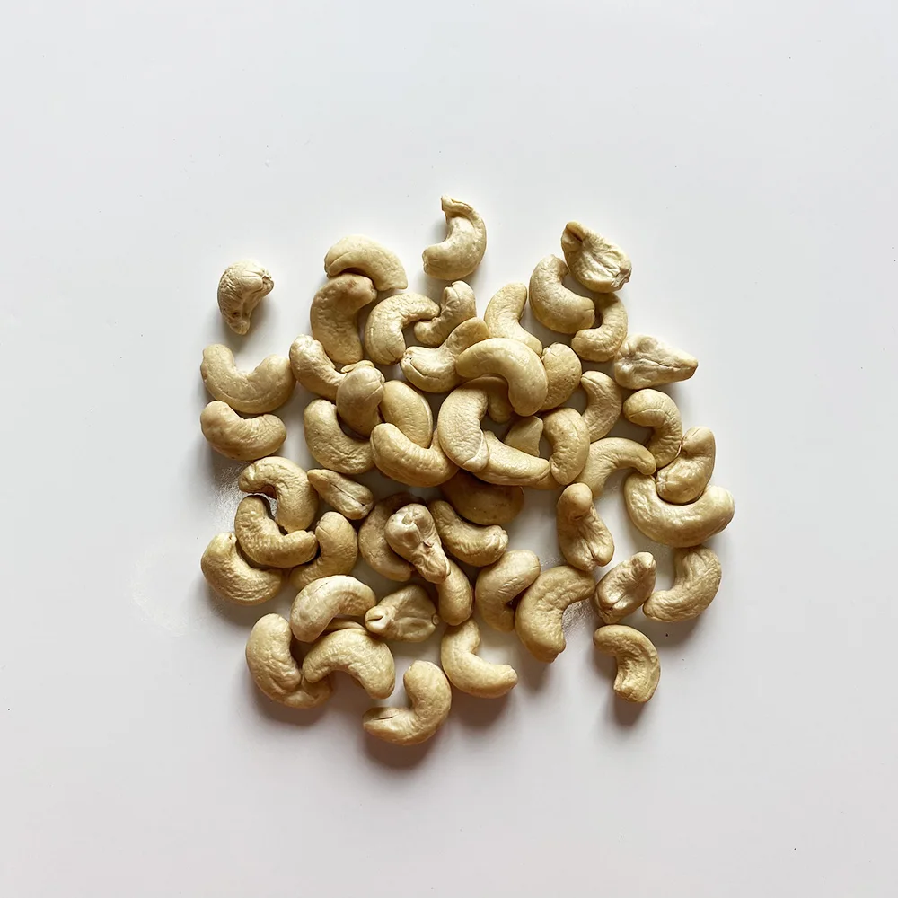 Vietnam export products wholesale raw cashews COMMON cashew nuts w320 w240 healthy snacks cashew nuts roasted