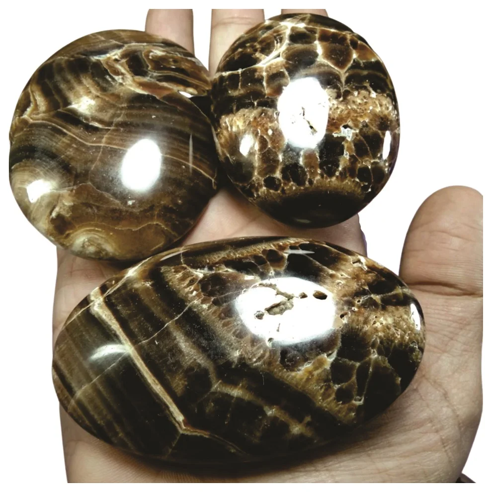 High Quality Natural Chocolate Calcite Handmade Palm Stones Showpiece Polished OEM Gemstone Healing Crystal Craft from Pakistan.