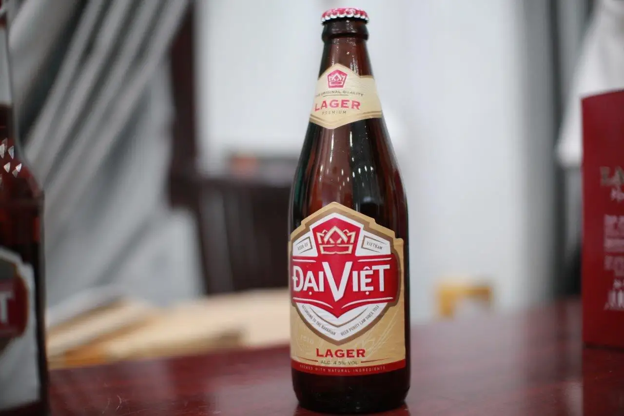 Вьетнамское пиво Dai супер Alc 5% vol стеклянная бутылка 330 мл вьетнамский солодовый напиток баварского солода индивидуальная этикетка для экспорта OEM