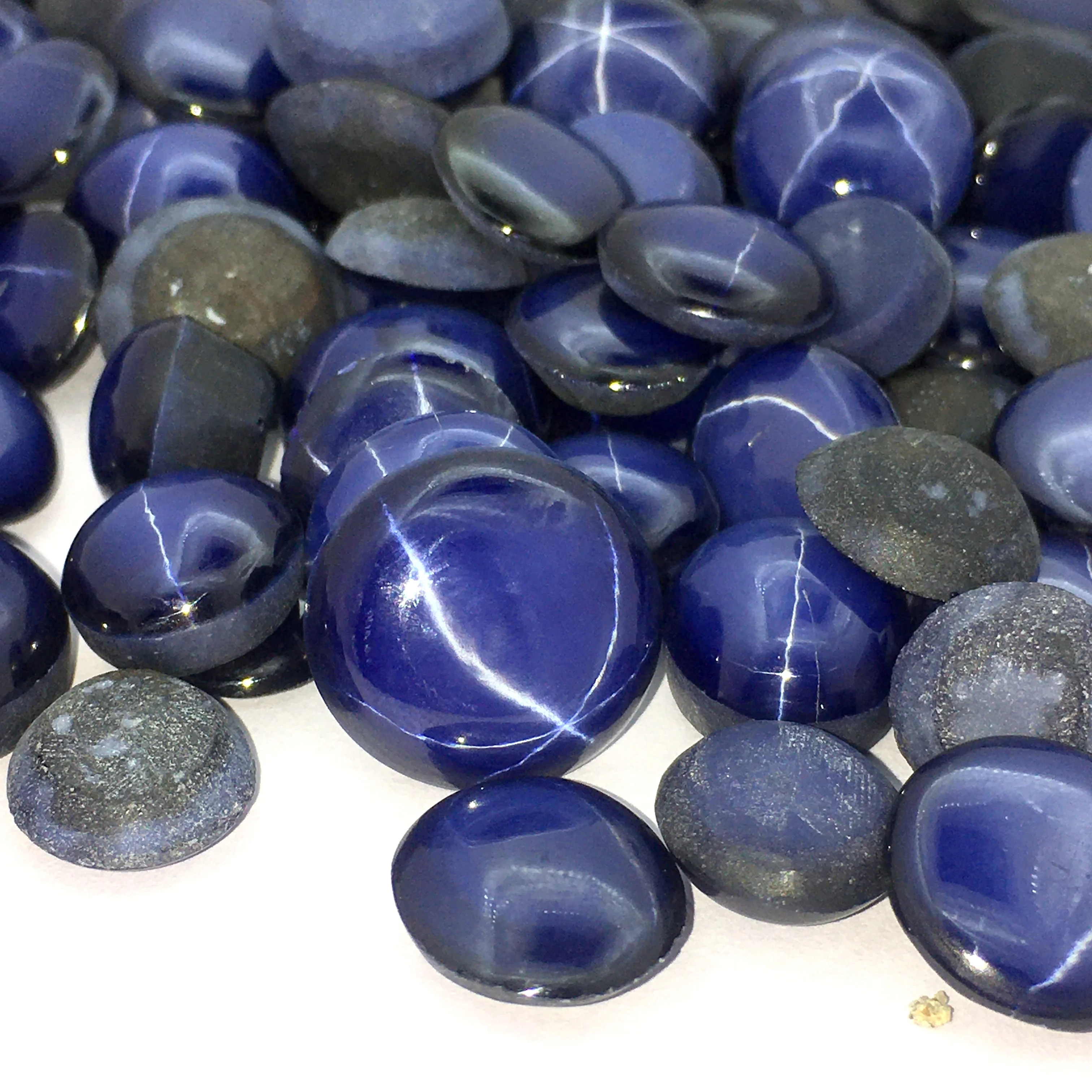 Blue Lindy Star Sapphire Oval Shape 6 Rays Loose Synthetic Gemstone Plain Lab Created Cabochon Making Jewelry Wholesaler Price