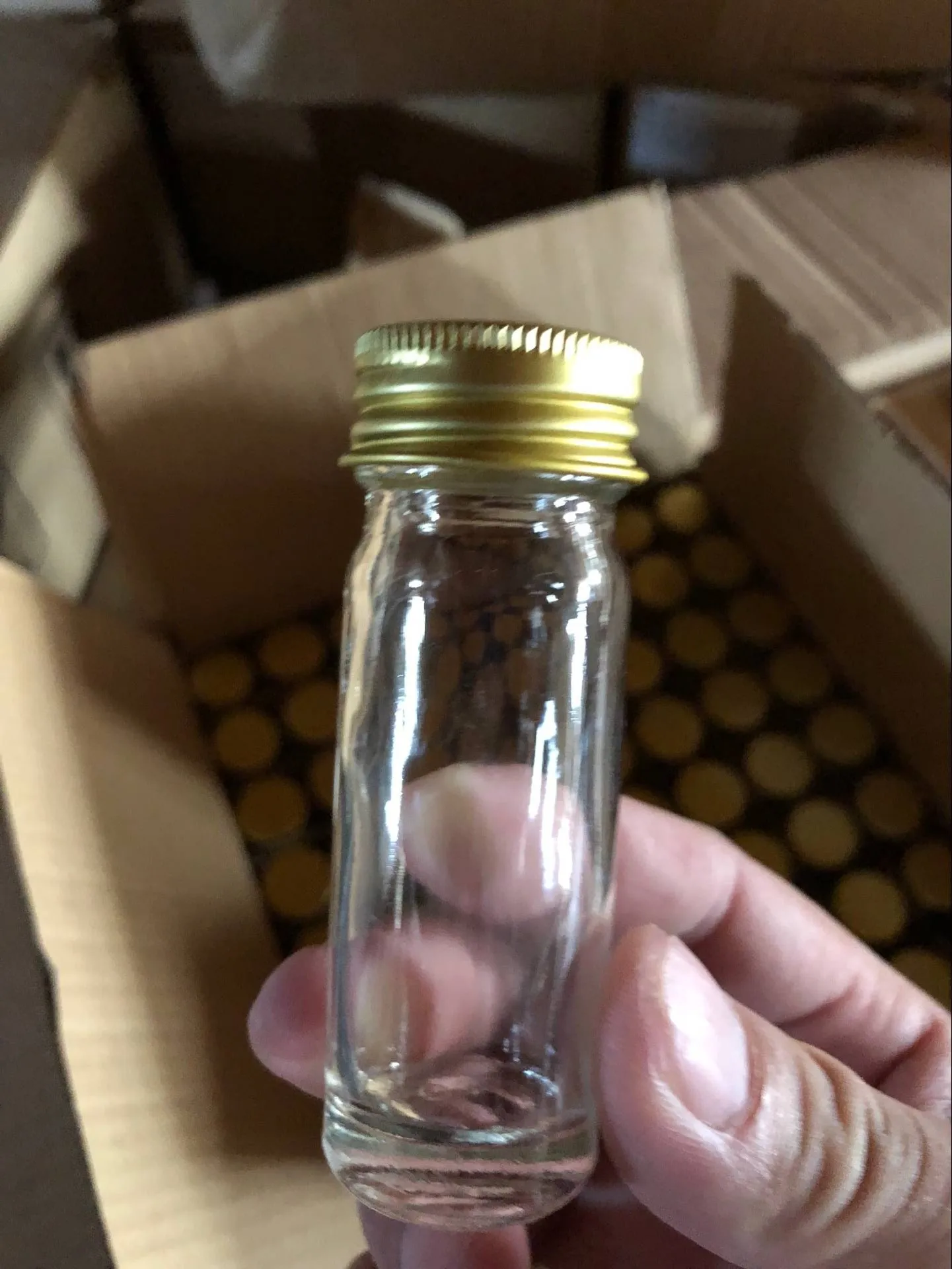 Media McCarthney bottle